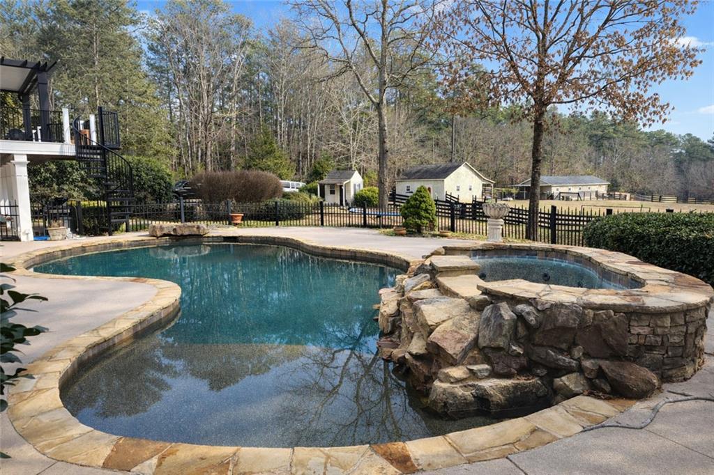 2719 Tribble Mill Road Lawrenceville, GA 30045 - Photo 29 of 33