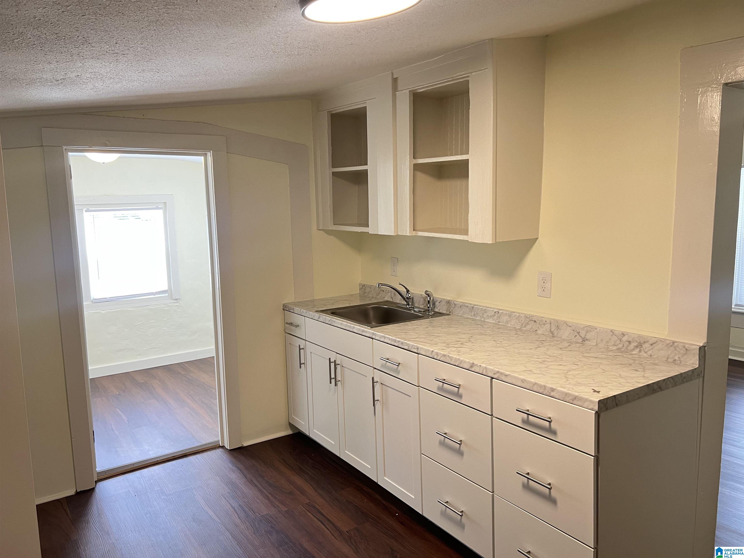 116 25th Avenue Northeast Birmingham, AL 35215 - Photo 11 of 29
