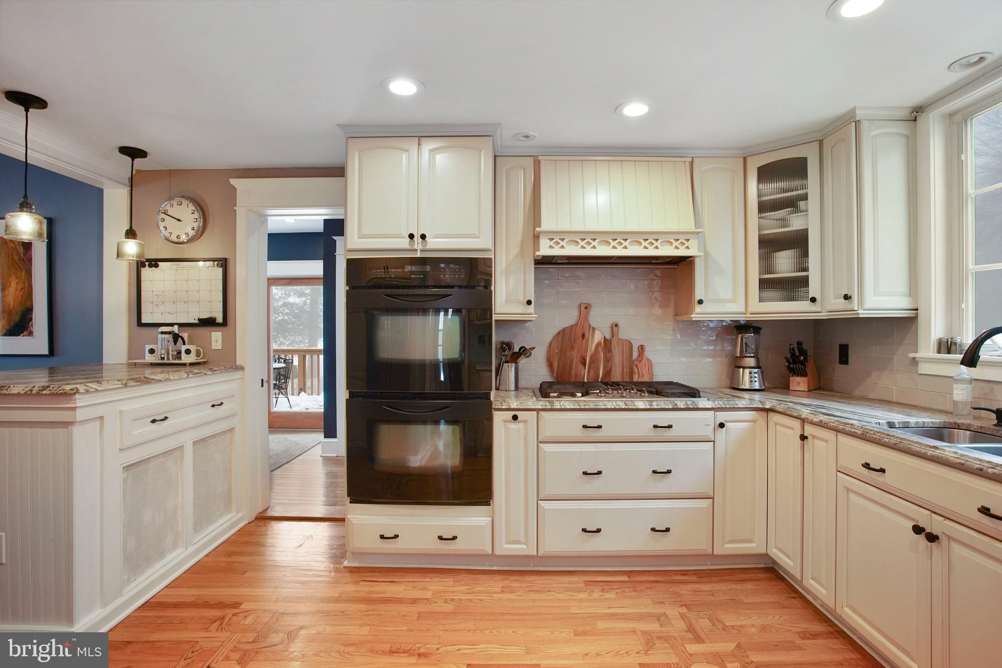 22 Manor Road Paoli, PA 19301 - Photo 16 of 52