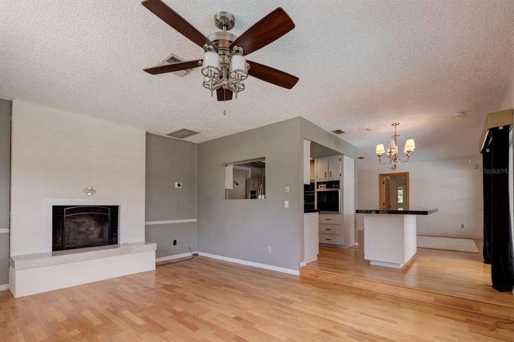 1220 Country Club Road Eustis, FL 32726 - Photo 17 of 48