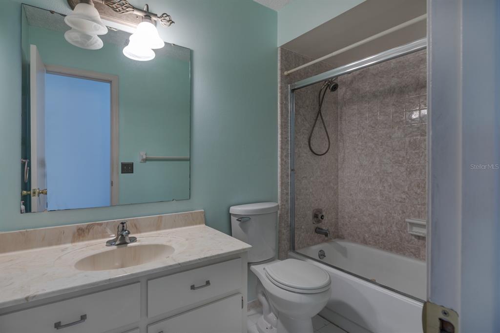 1220 Country Club Road Eustis, FL 32726 - Photo 33 of 48