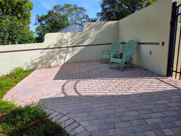 $379,000 | 1220 Country Club Road, Eustis, FL 32726