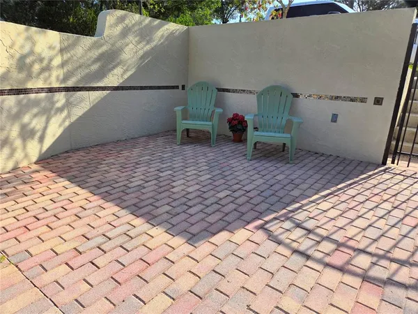 $379,000 | 1220 Country Club Road, Eustis, FL 32726