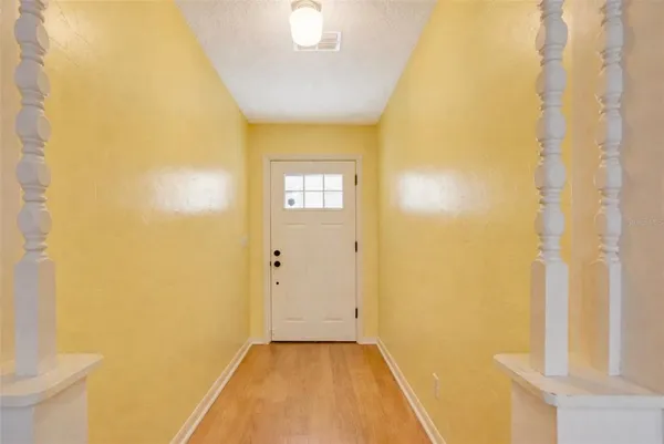 $379,000 | 1220 Country Club Road, Eustis, FL 32726