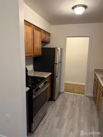 $2,295 | 304 Lakeview Terrace, Plainsboro, NJ 08540