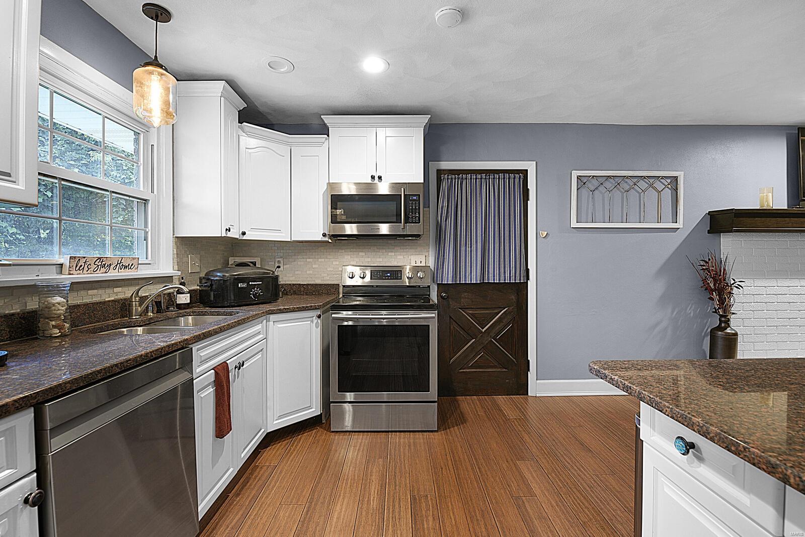 2352 Staunton Road Troy, IL 62294 - Photo 22 of 35 Gallery Image 22