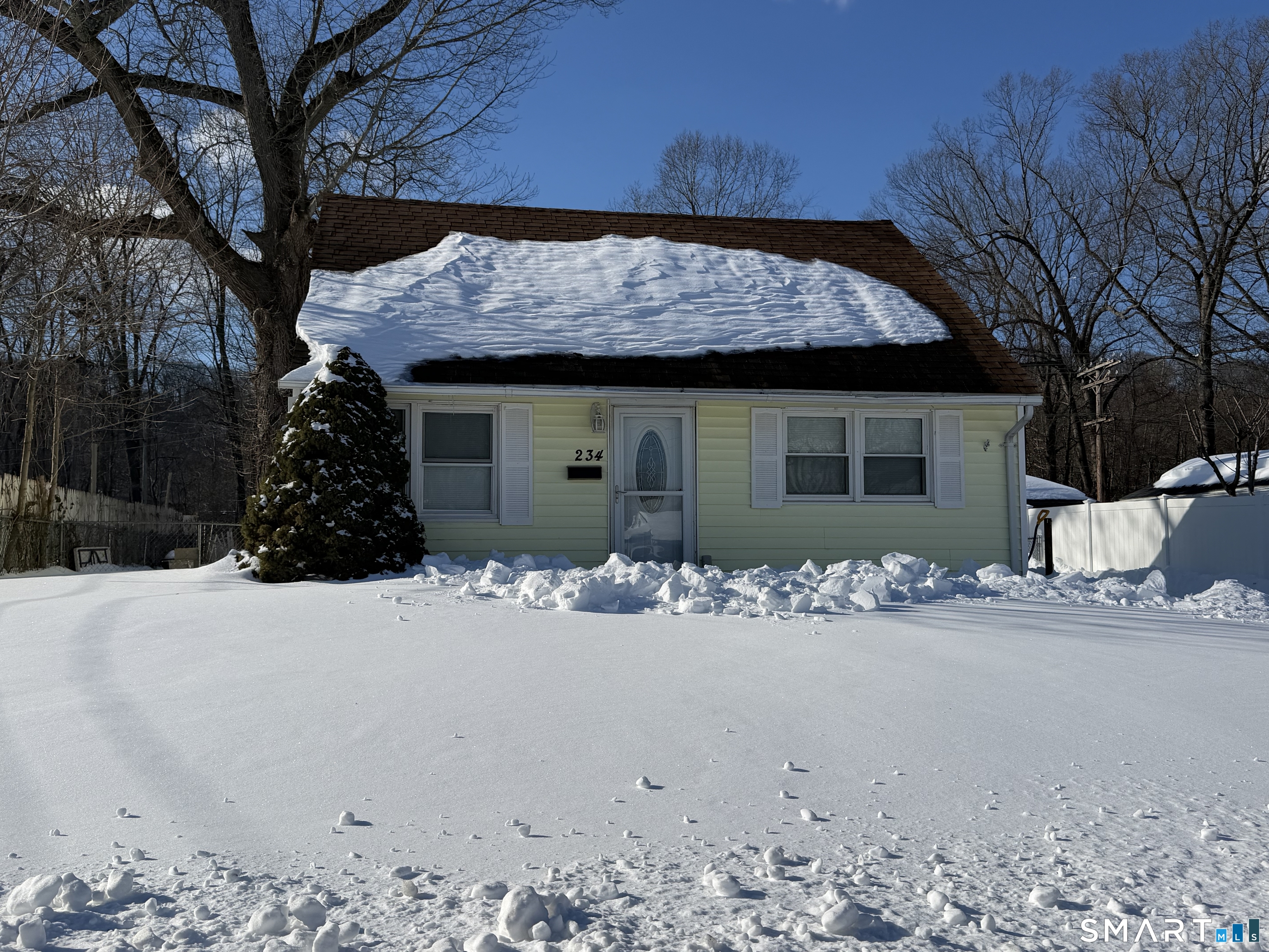 234 Glen Hills Road Meriden, CT 06451 - Photo 1 of 11