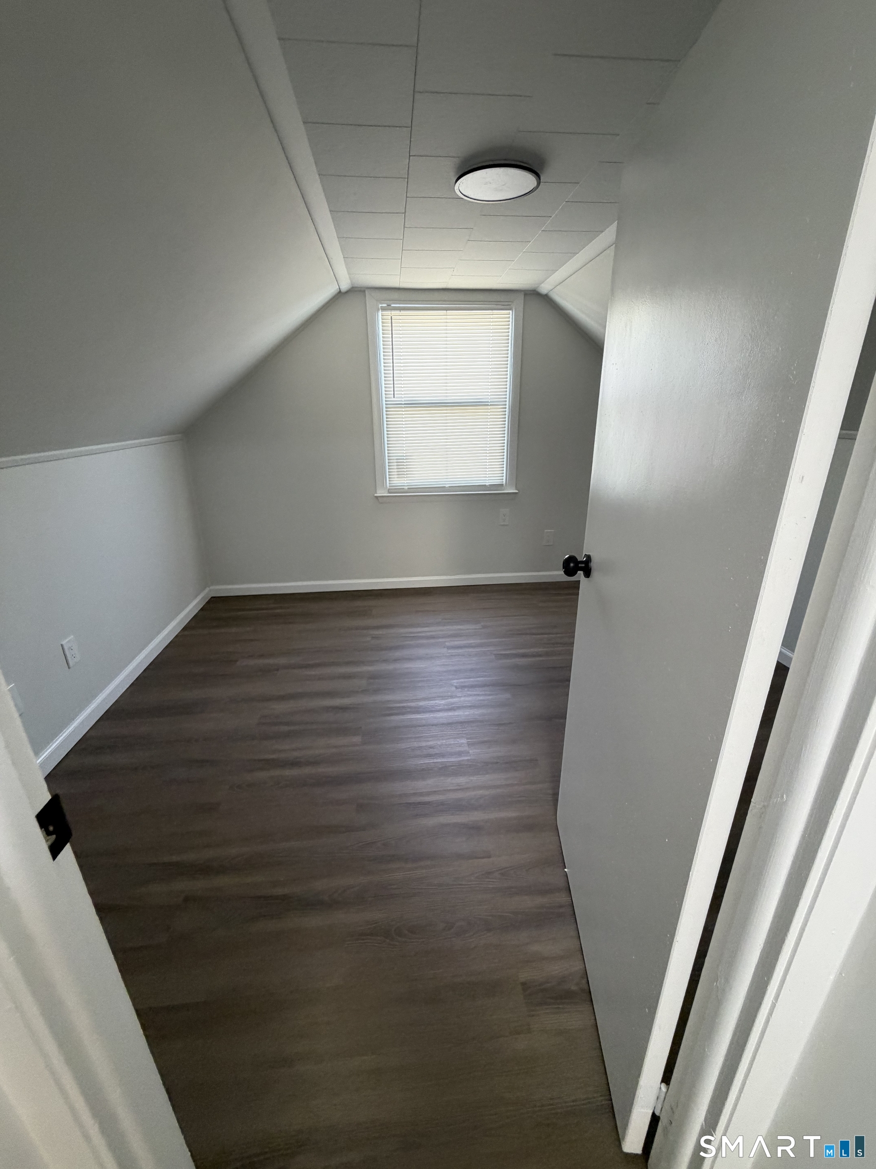 234 Glen Hills Road Meriden, CT 06451 - Photo 10 of 11