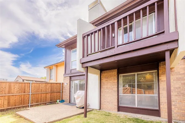 $244,823 | 1808 Greenspring Circle, Garland, TX 75044