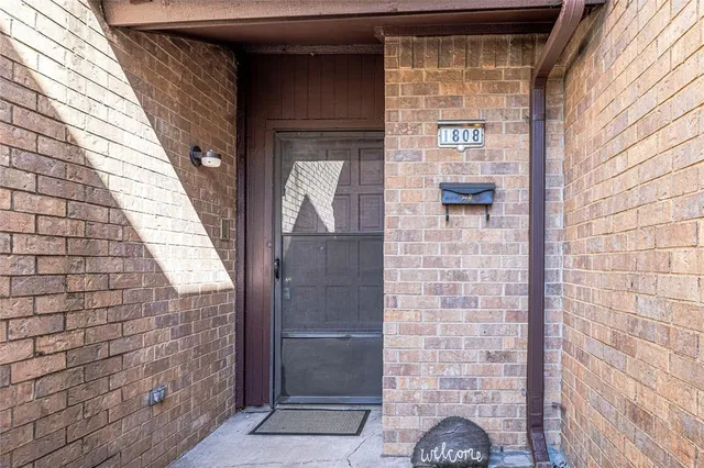 $244,823 | 1808 Greenspring Circle, Garland, TX 75044