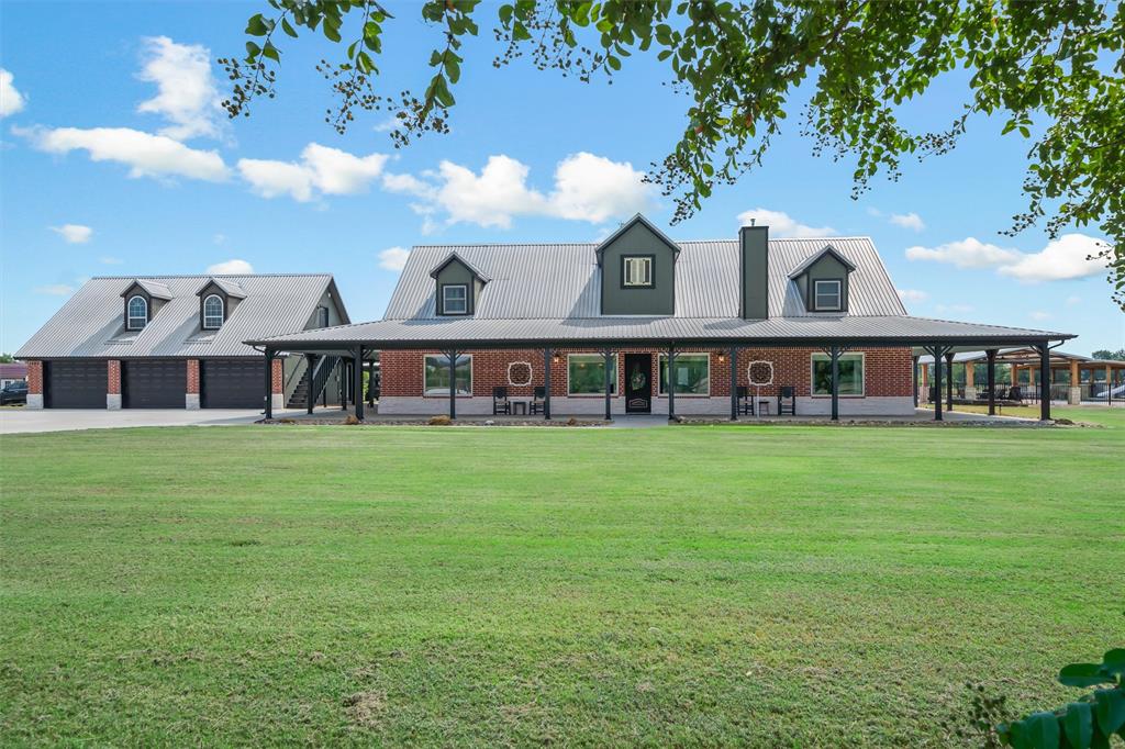 733 Rains County Road 1430 Point, TX 75472 - Photo 1 of 1