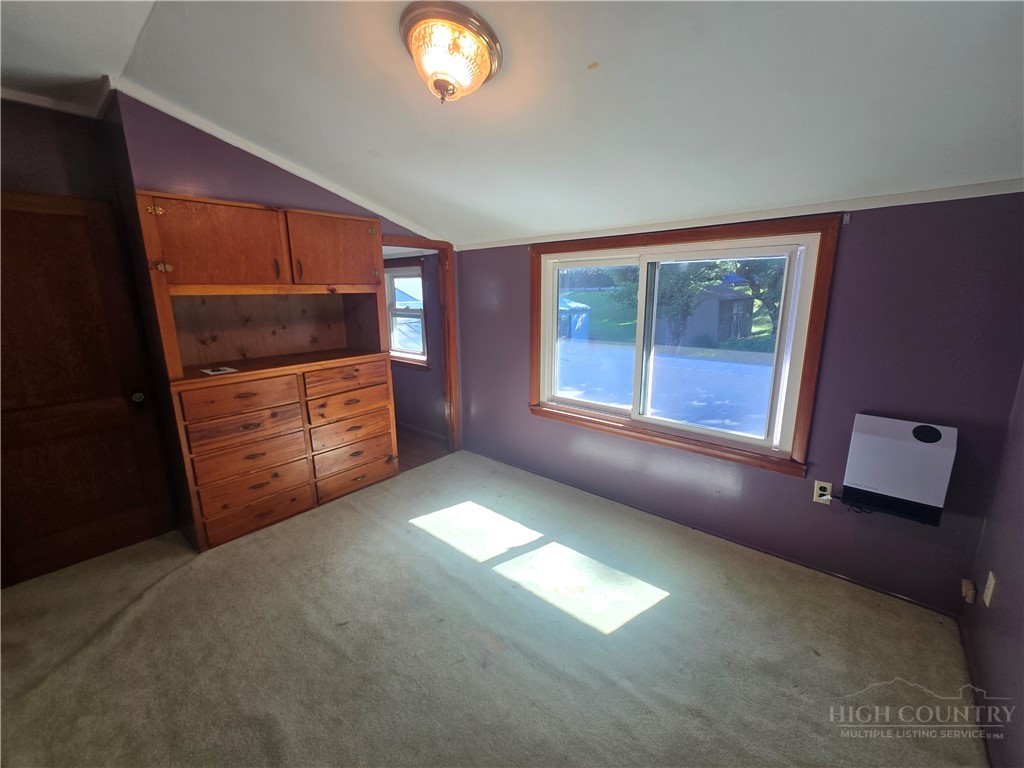 159 Hubert Street Newland, NC 28657 - Photo 24 of 40
