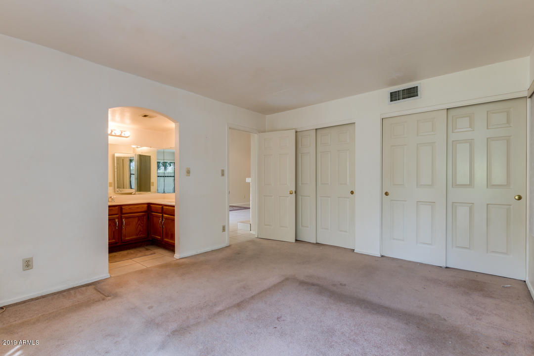 85 West Ranch Road Tempe, AZ 85284 - Photo 18 of 27 MASTER BATH ENTRANCE