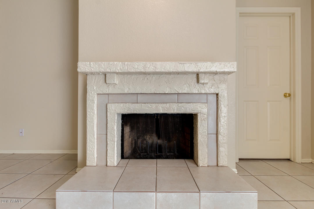 85 West Ranch Road Tempe, AZ 85284 - Photo 8 of 27 AND INCLUDES A WOOD BURNING FIREPLACE