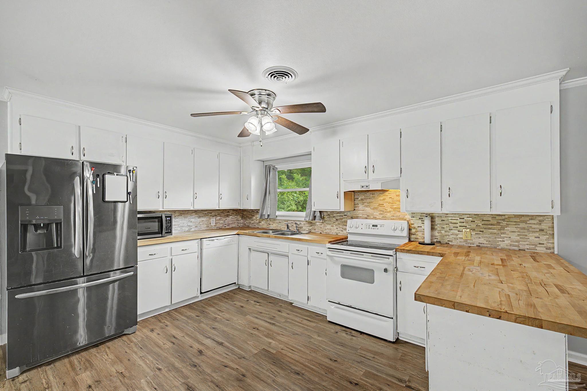 6790 Data Street Pensacola, FL 32504 - Photo 14 of 35