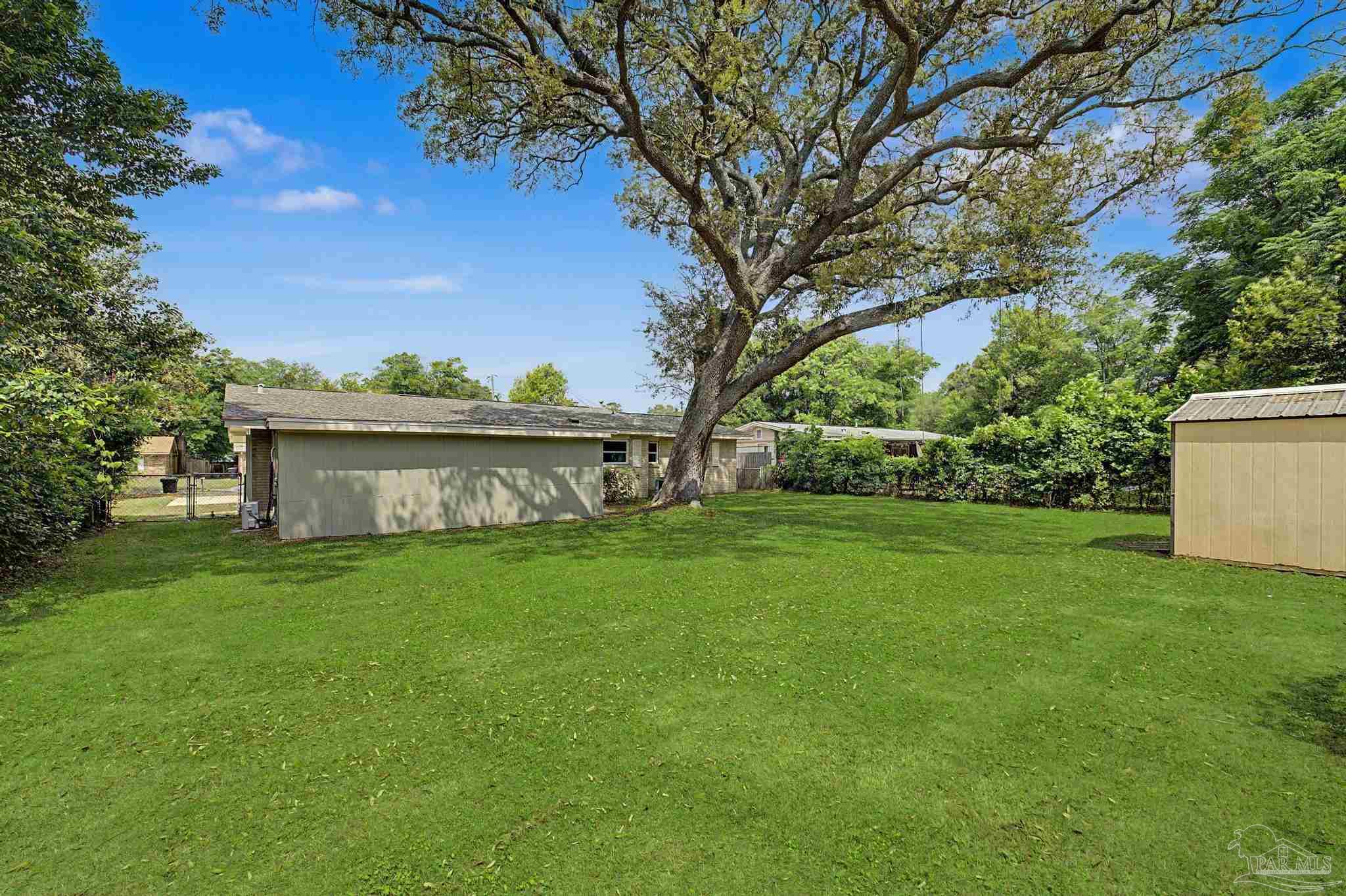 6790 Data Street Pensacola, FL 32504 - Photo 5 of 35