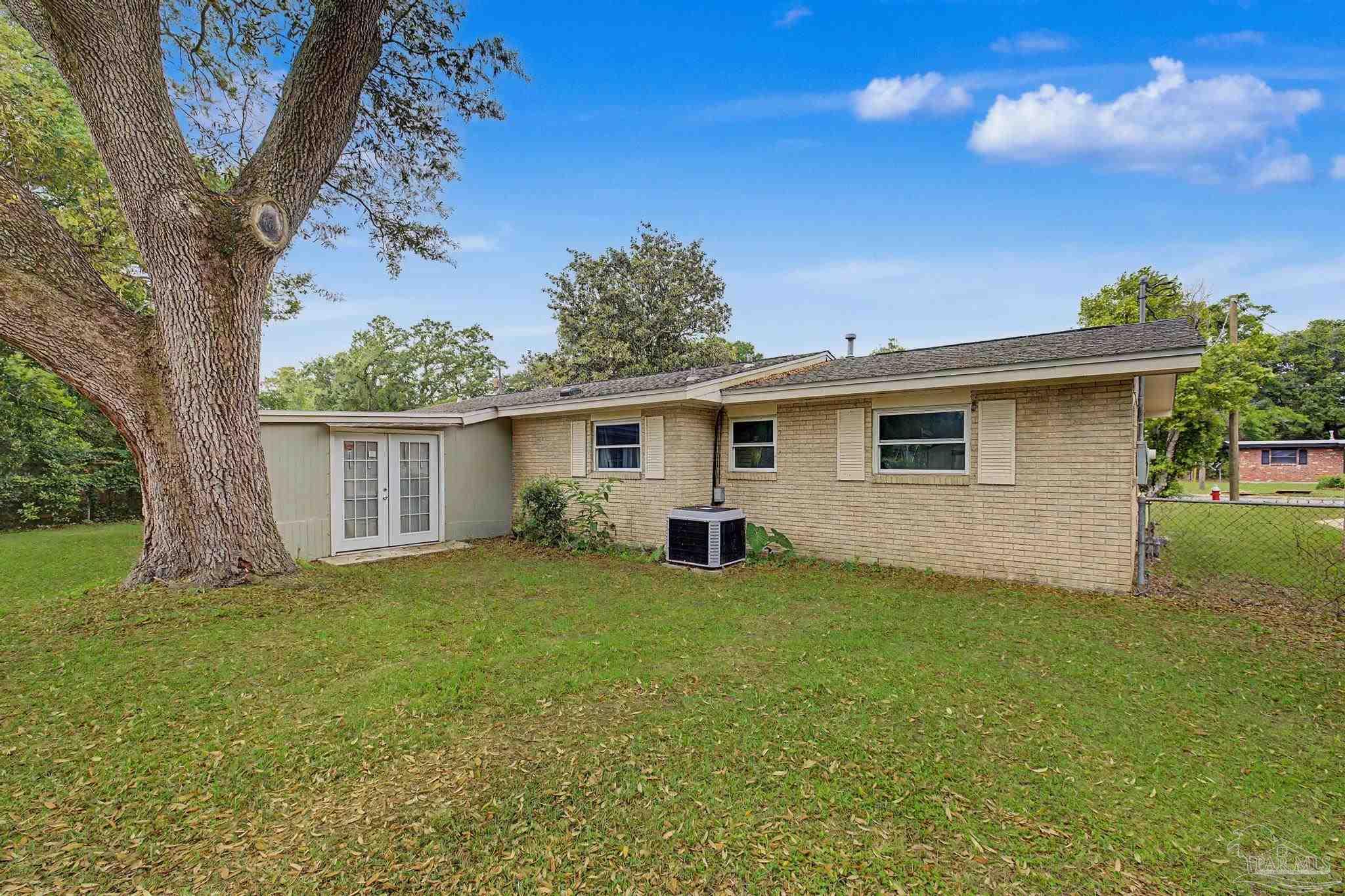 6790 Data Street Pensacola, FL 32504 - Photo 8 of 35