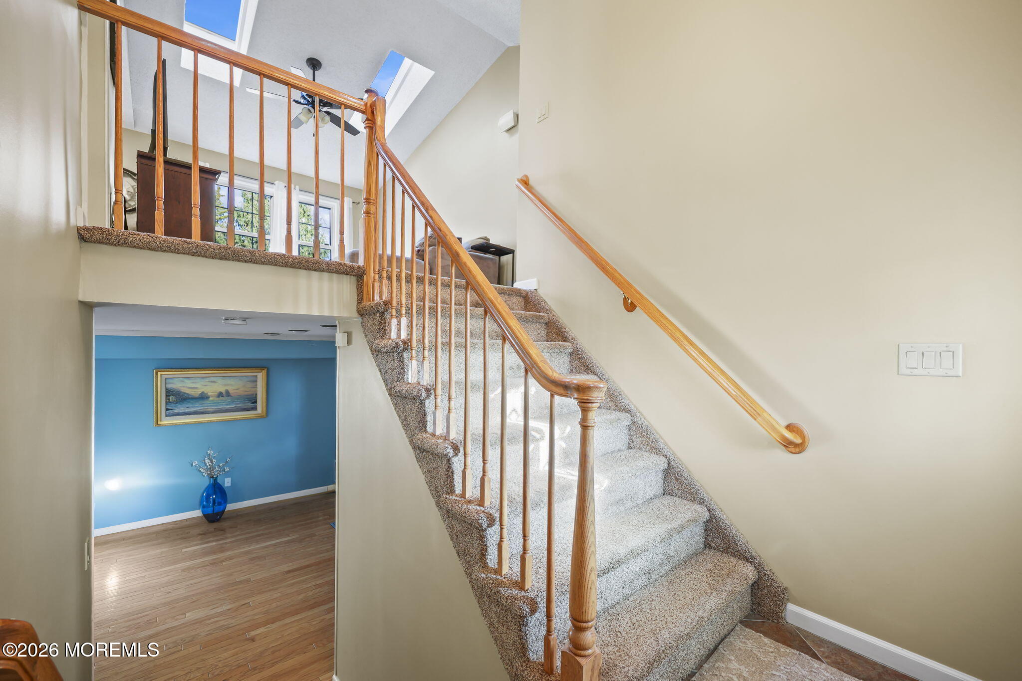 Foyer up