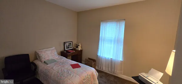 $1,695 | 9 North 7th Street, Unit C, Perkasie, PA 18944