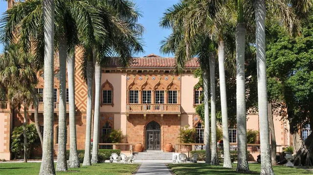 $1,270,000 | 426 North Shore Drive, Sarasota, FL 34234