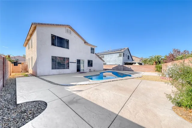 $596,000 | 208 Glendon Street, Henderson, NV 89074