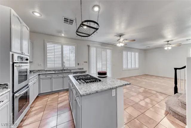 $596,000 | 208 Glendon Street, Henderson, NV 89074