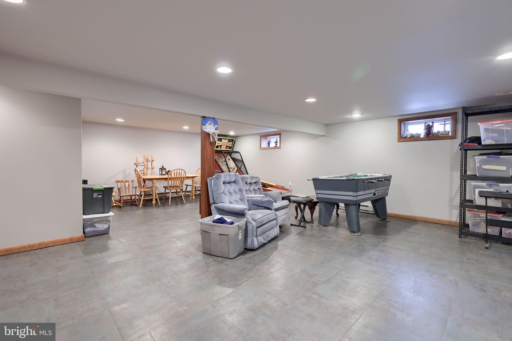 340 Primrose Avenue Lancaster, PA 17601 - Photo 33 of 47 a living room with furniture and a flat screen tv