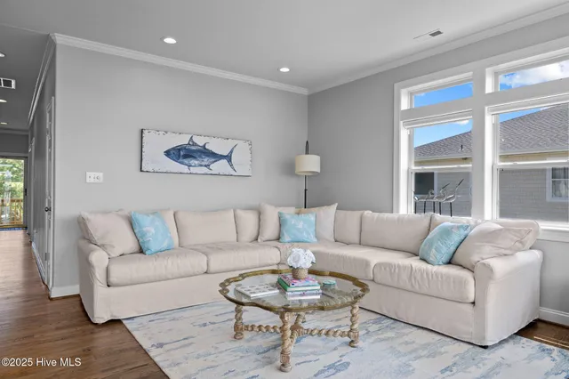 $2,950 | 8632 Sound Drive, Unit A3, Emerald Isle, NC 28594