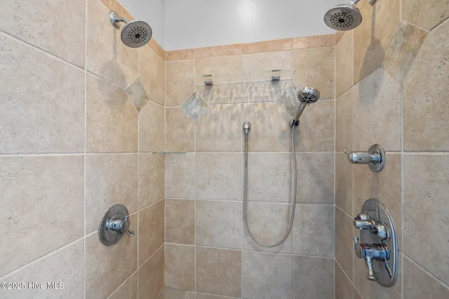 $2,950 | 8632 Sound Drive, Unit A3, Emerald Isle, NC 28594