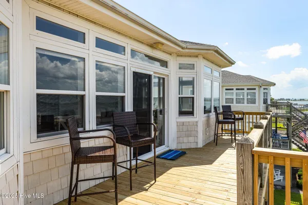 $2,950 | 8632 Sound Drive, Unit A3, Emerald Isle, NC 28594