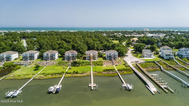 $2,950 | 8632 Sound Drive, Unit A3, Emerald Isle, NC 28594