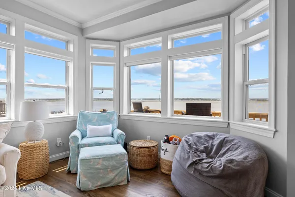 $2,950 | 8632 Sound Drive, Unit A3, Emerald Isle, NC 28594