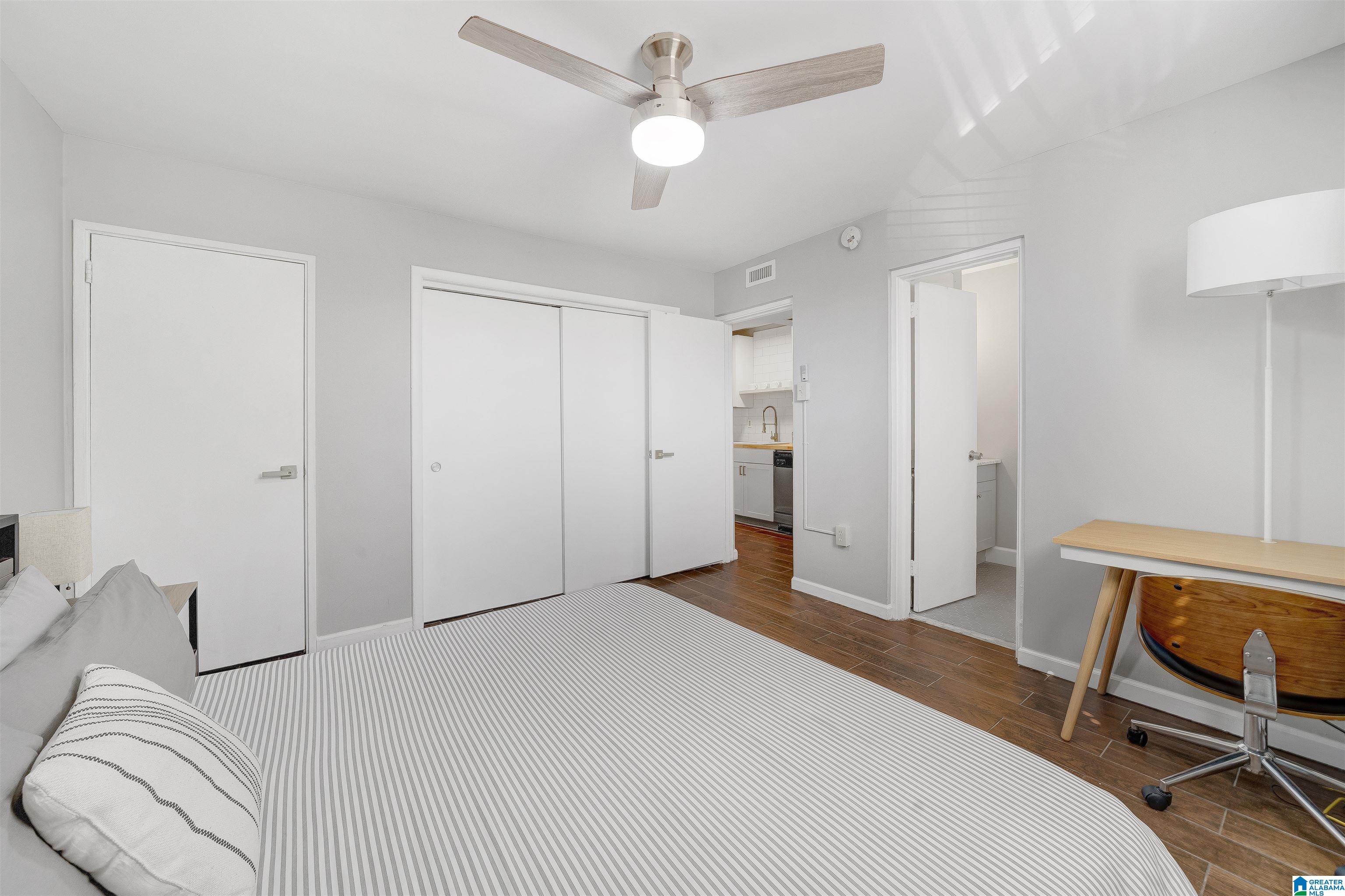 2990 Rhodes Circle South, Unit 106 Birmingham, AL 35205 - Photo 12 of 18