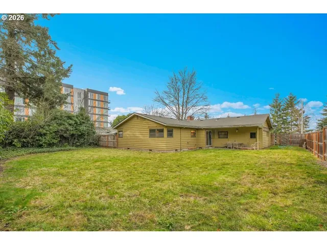 $560,000 | 11780 Southwest 72nd Avenue, Tigard, OR 97223