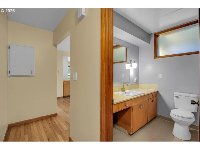 $560,000 | 11780 Southwest 72nd Avenue, Tigard, OR 97223