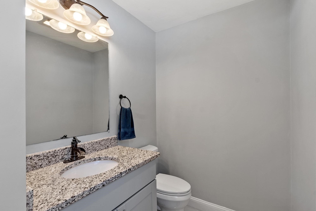 20 South Main Street Clinton, MA 01510 - Photo 14 of 39