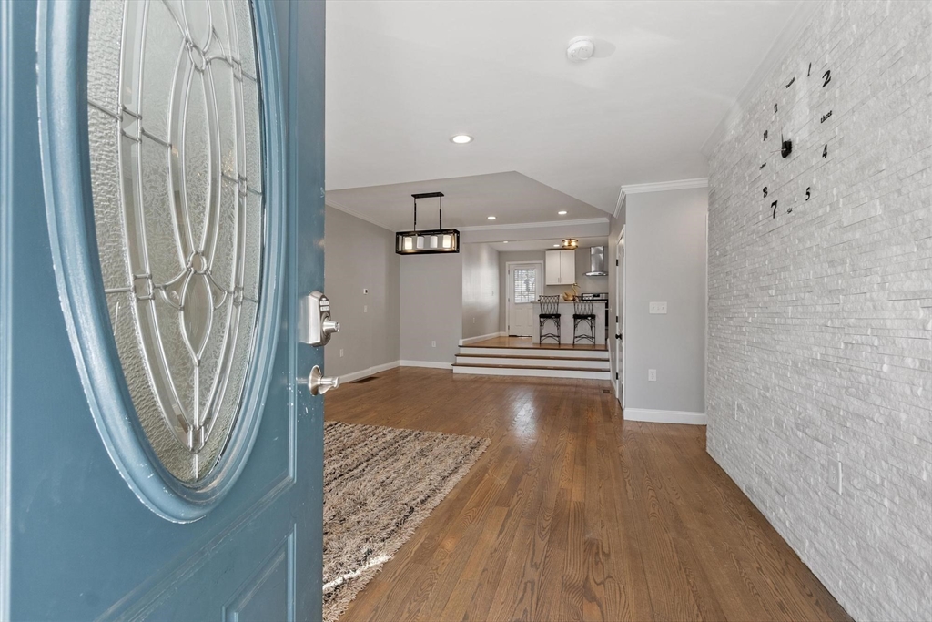 20 South Main Street Clinton, MA 01510 - Photo 5 of 39