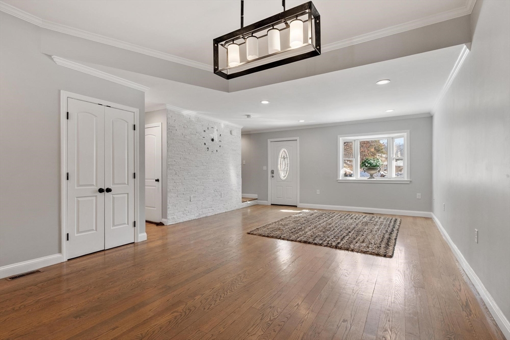 20 South Main Street Clinton, MA 01510 - Photo 6 of 39