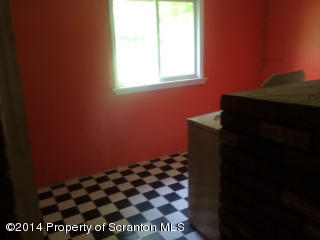 92 State Rt Jackson, PA 18825 - Photo 7 of 10 Gallery Image 7