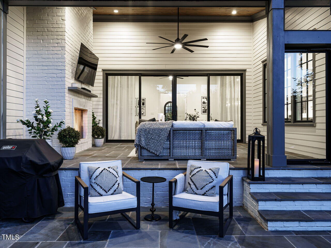 602 Shelley Road Raleigh, NC 27609 - Photo 59 of 64 a view of a livingroom with furniture