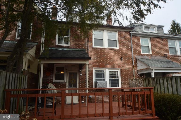 303 Hopkins Road Baltimore, MD 21212 - Photo 12 of 30 Exterior (Rear)