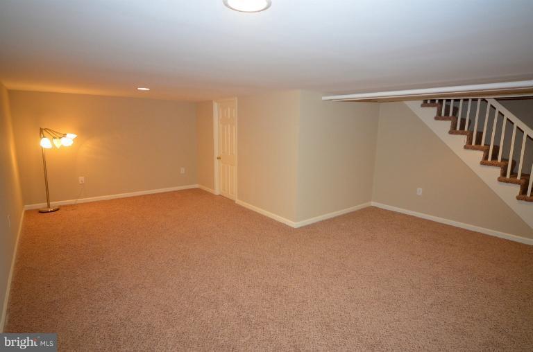 303 Hopkins Road Baltimore, MD 21212 - Photo 14 of 30 Family Room