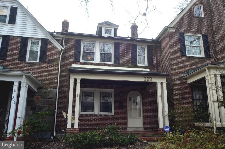 303 Hopkins Road Baltimore, MD 21212 - Photo 25 of 30 Exterior (Front)