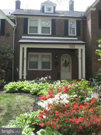 303 Hopkins Road Baltimore, MD 21212 - Photo 26 of 30 Exterior (Front)