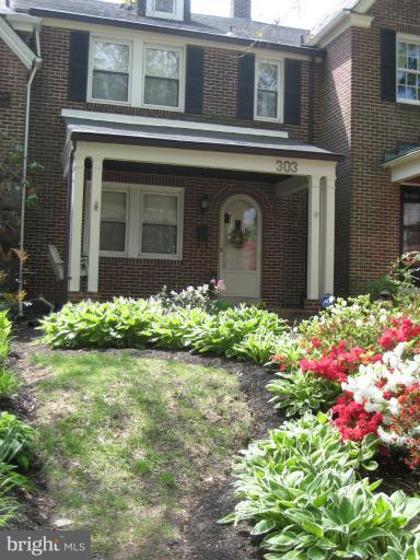 303 Hopkins Road Baltimore, MD 21212 - Photo 29 of 30 Exterior (Front)