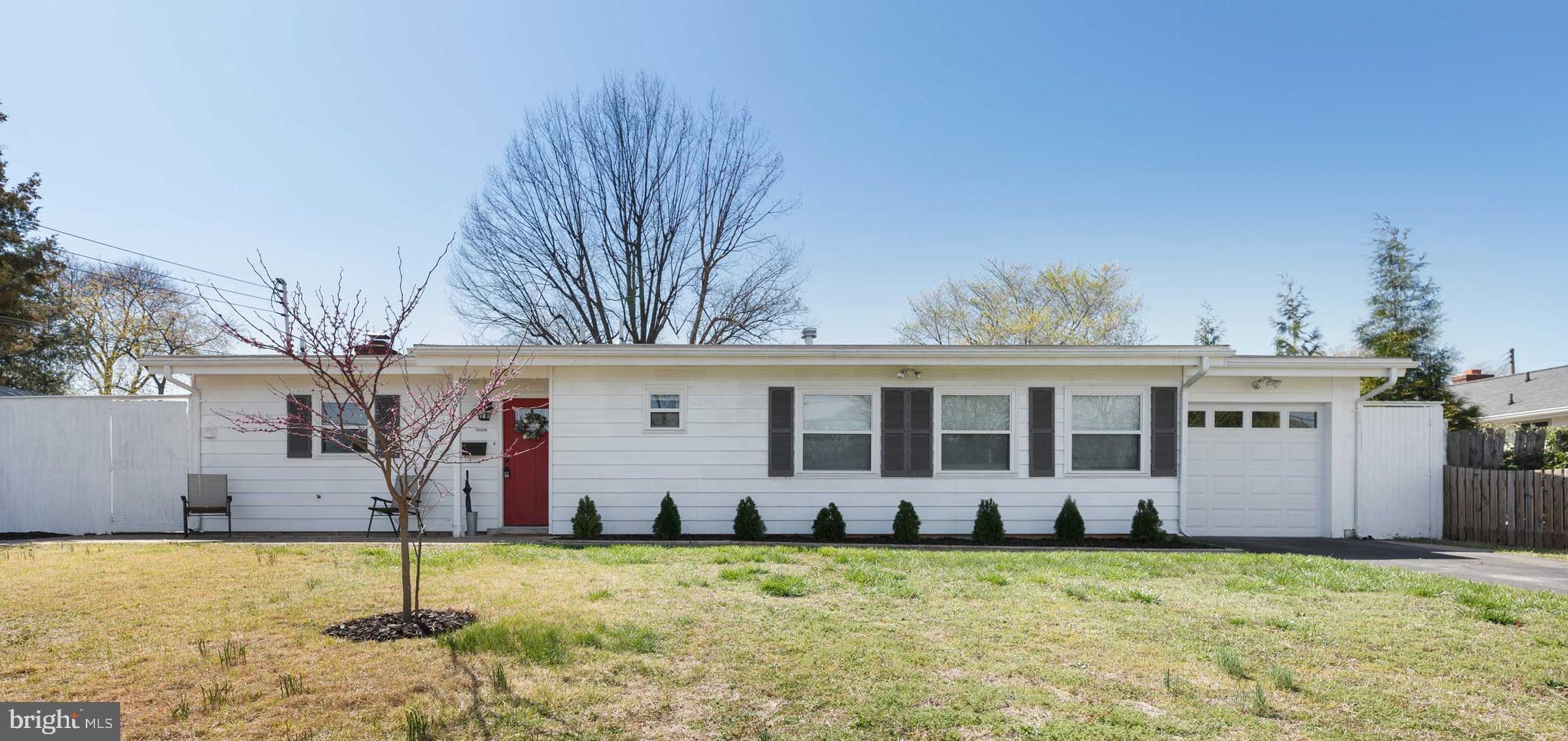 6226 Apache Street Springfield, VA 22150 - Photo 1 of 37