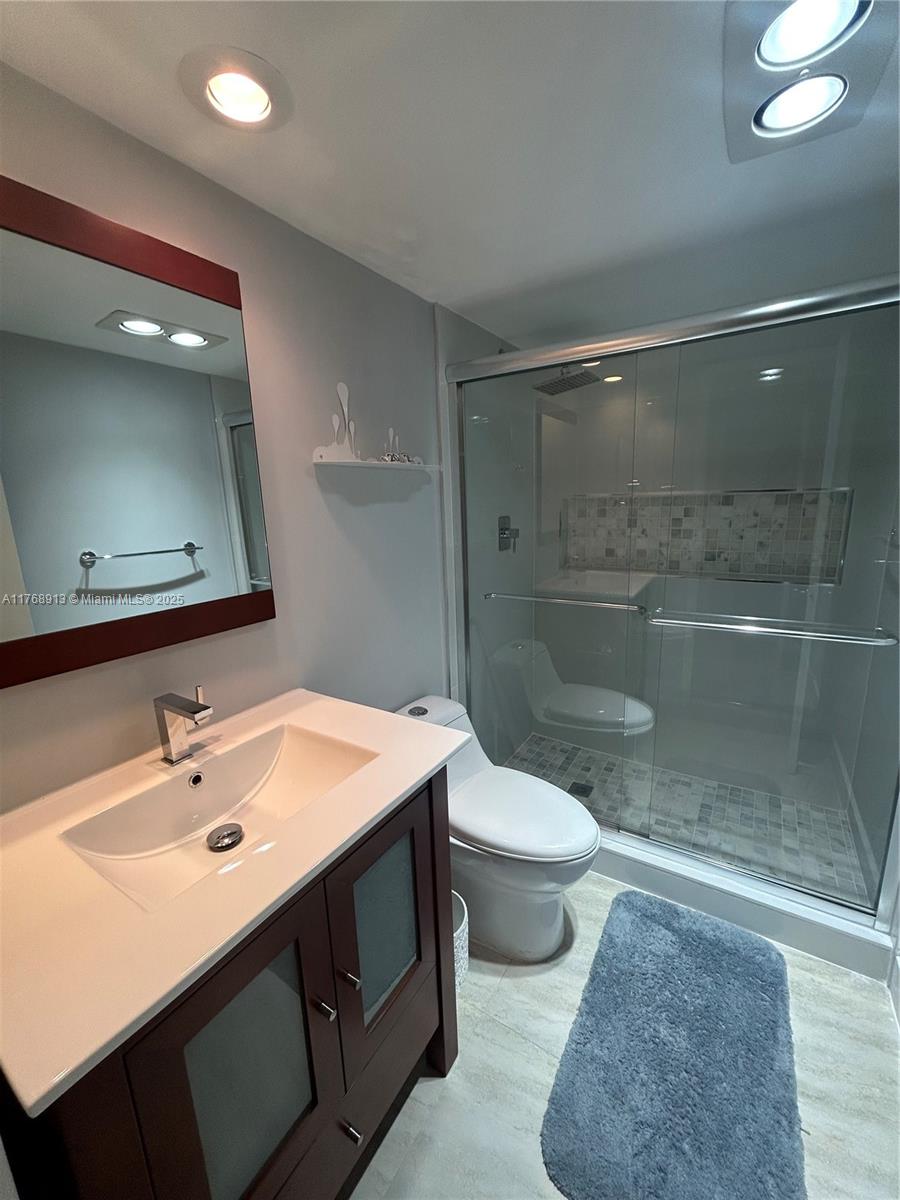 4017 North Cypress Drive, Unit 102 Pompano Beach, FL 33069 - Photo 12 of 18