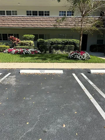$3,150 | 4017 North Cypress Drive, Unit 102, Pompano Beach, FL 33069