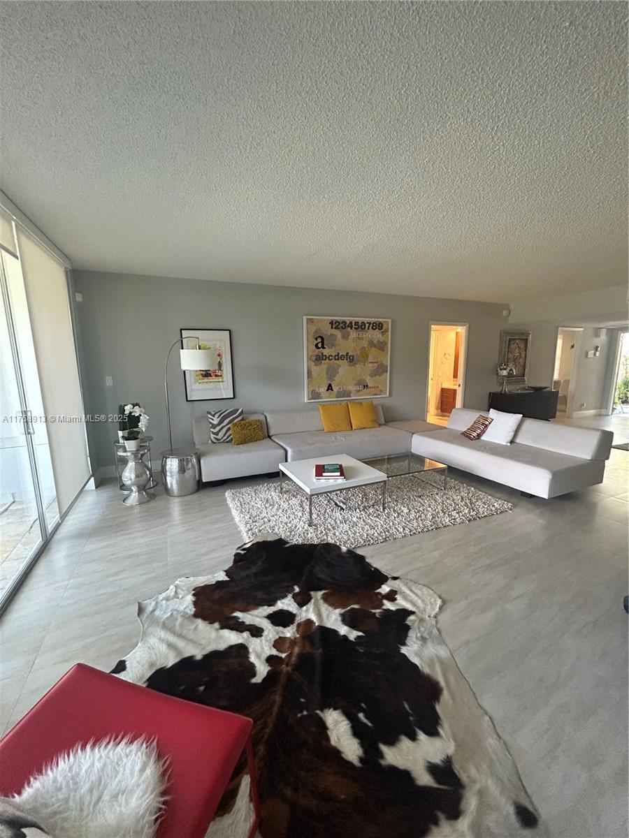 4017 North Cypress Drive, Unit 102 Pompano Beach, FL 33069 - Photo 6 of 18