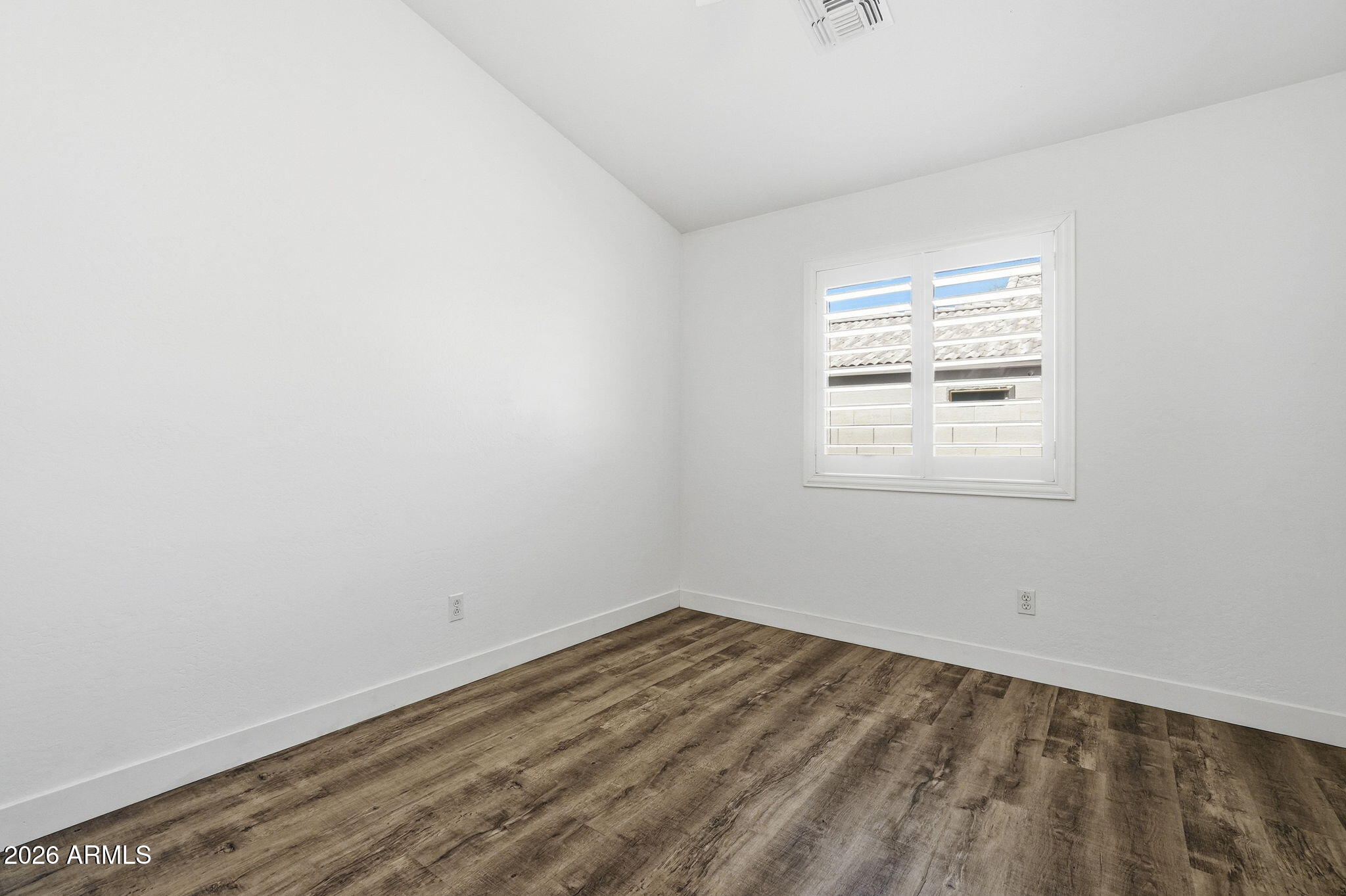 3296 East Warbler Road Gilbert, AZ 85297 - Photo 16 of 37 016_ListerPros